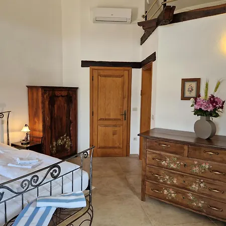 Castelletto Parenzana *