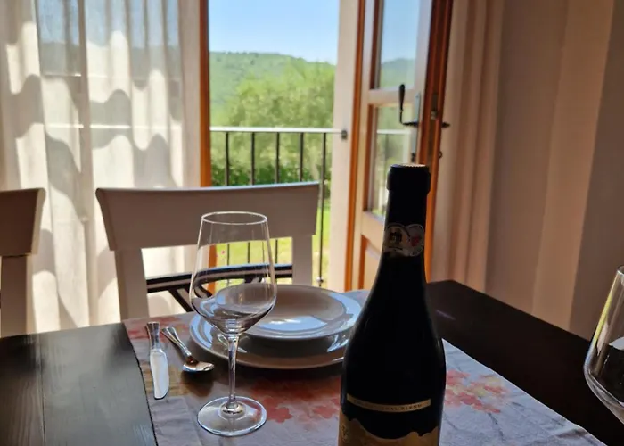 Castelletto Parenzana Vila